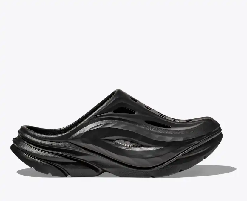 Black Ora Recovery | Ora Recovery Shoes & Accessories | HOKA®