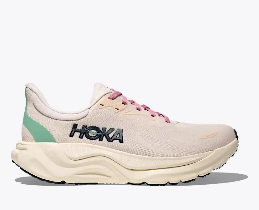 Women's Arahi 8