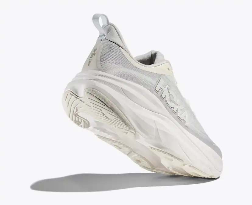 Женские кроссовки Hoka Skyflow — фото 4