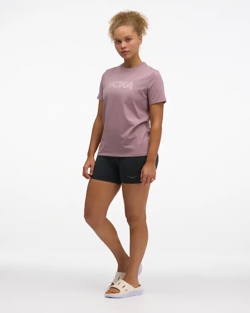 Женские футболки Hoka Core Logo CTN SS Tee — фото 3