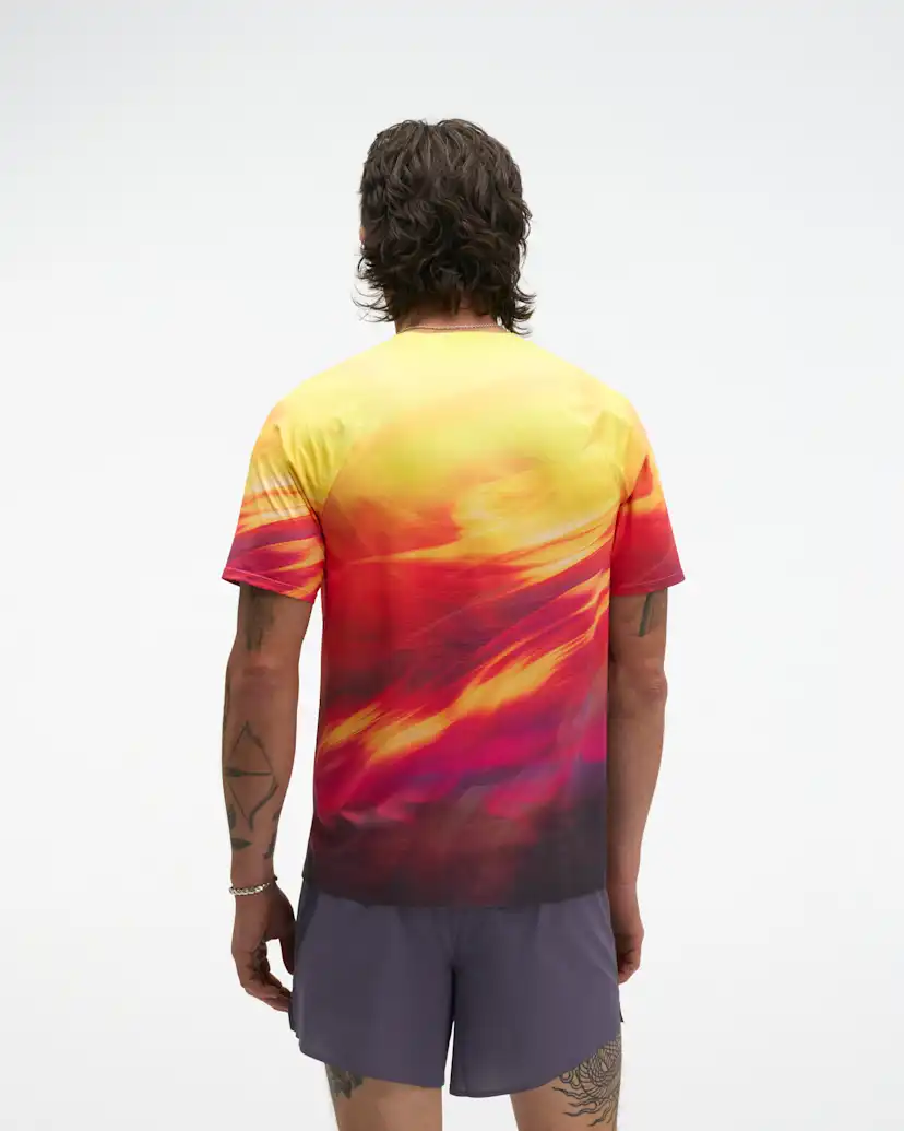 Мужские топы Hoka Race Day Short Sleeve — фото 2