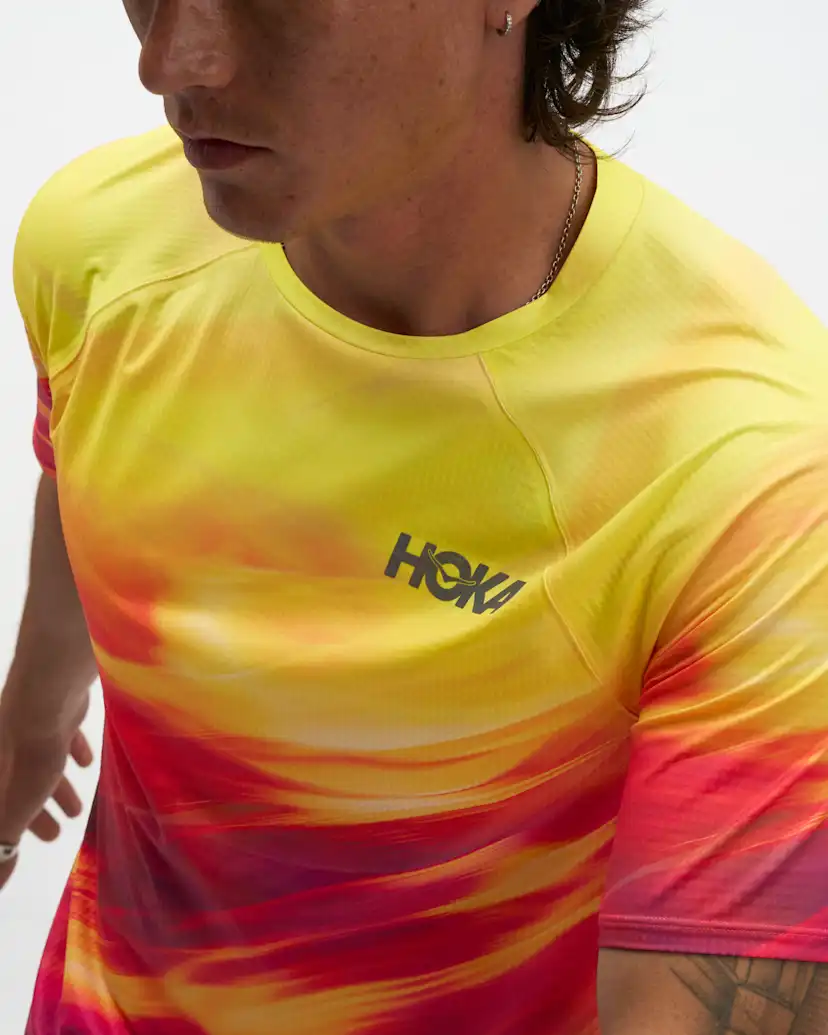 Мужские топы Hoka Race Day Short Sleeve — фото 5