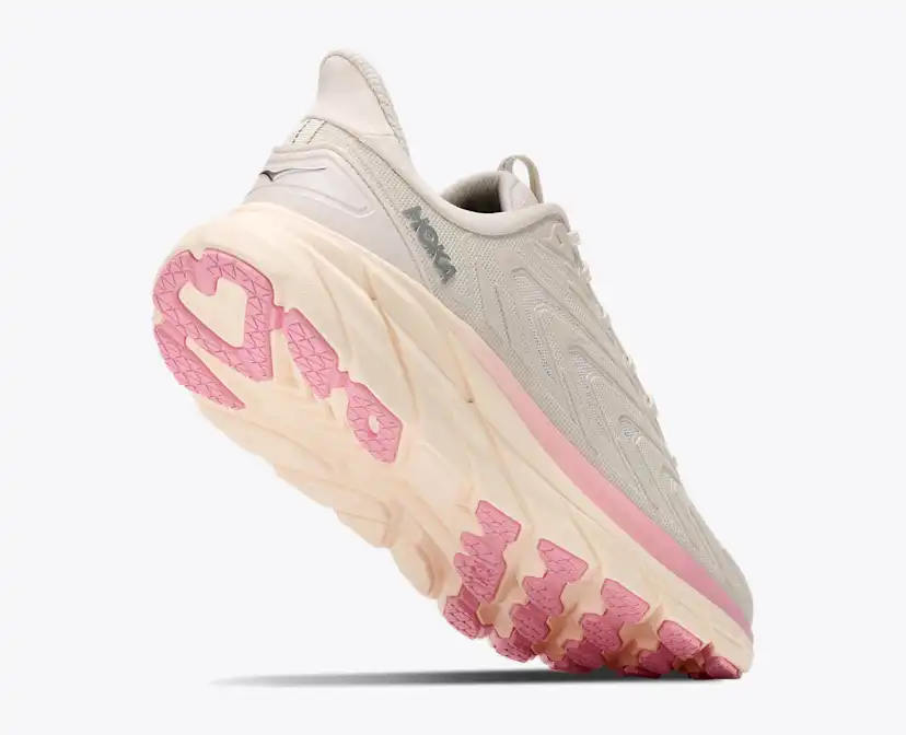 Женские кроссовки Hoka Clifton UTL, цвет: Алебастровый / Розовый — фото 4