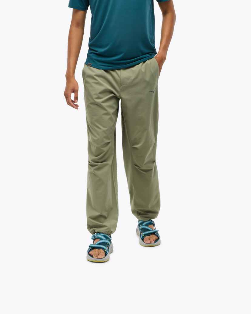 【SCENERITY】Hoka Cargo Pants HOKA ONE ONE® Transport Pant for Men | HOKA ONE ONE®