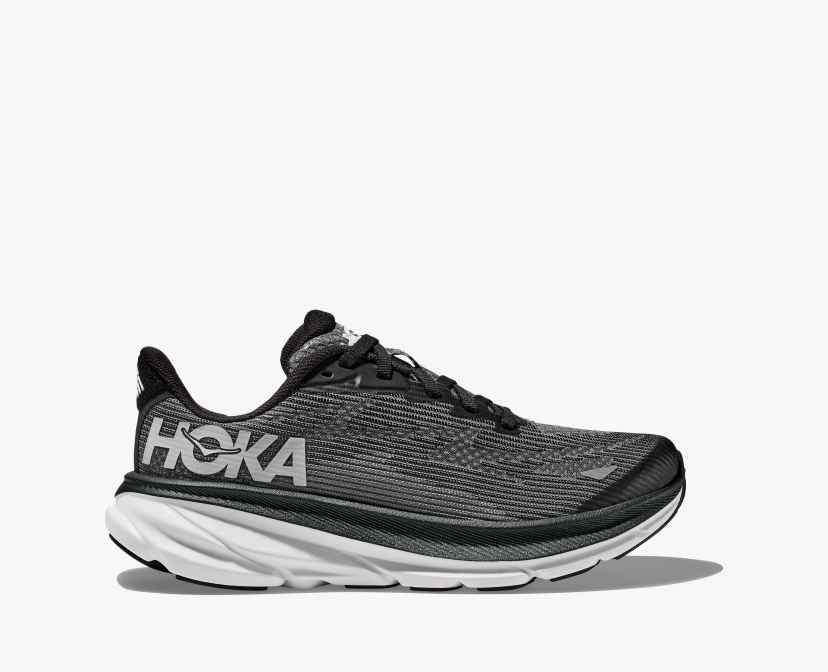 Amazon | HOKA ONE ONE(ホカ オネオネ) CLIFTON 9 BLACK / BLACK
