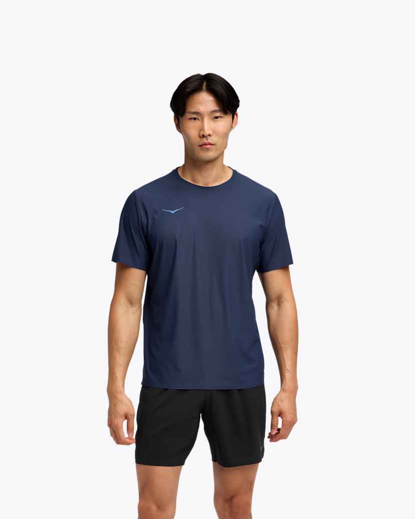 HOKA Men's Running Tops, Vests and T-shirts | HOKA® Poland