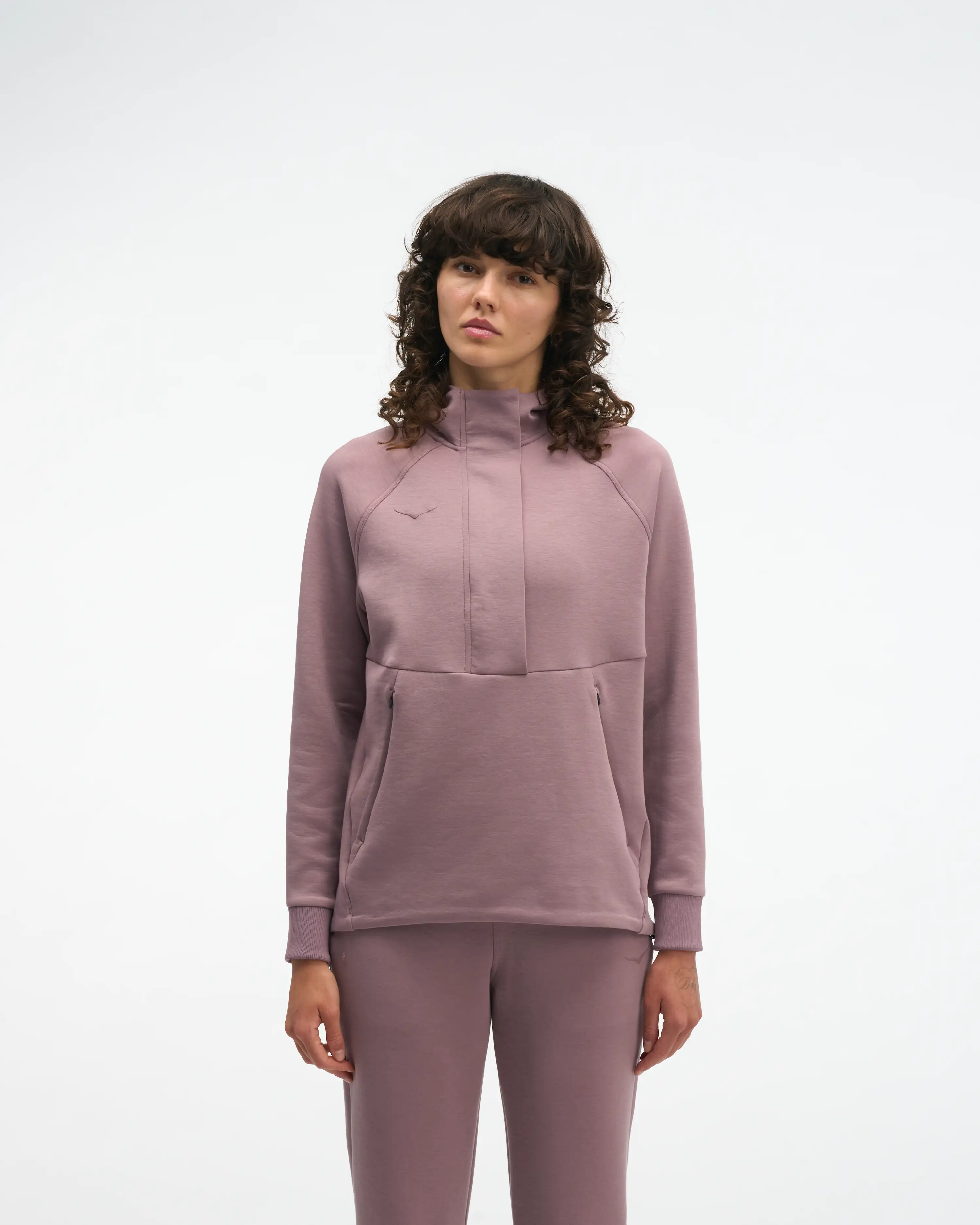 HOKA ONE ONE® Essential Recovery Hoodie for Women | HOKA ONE ONE®