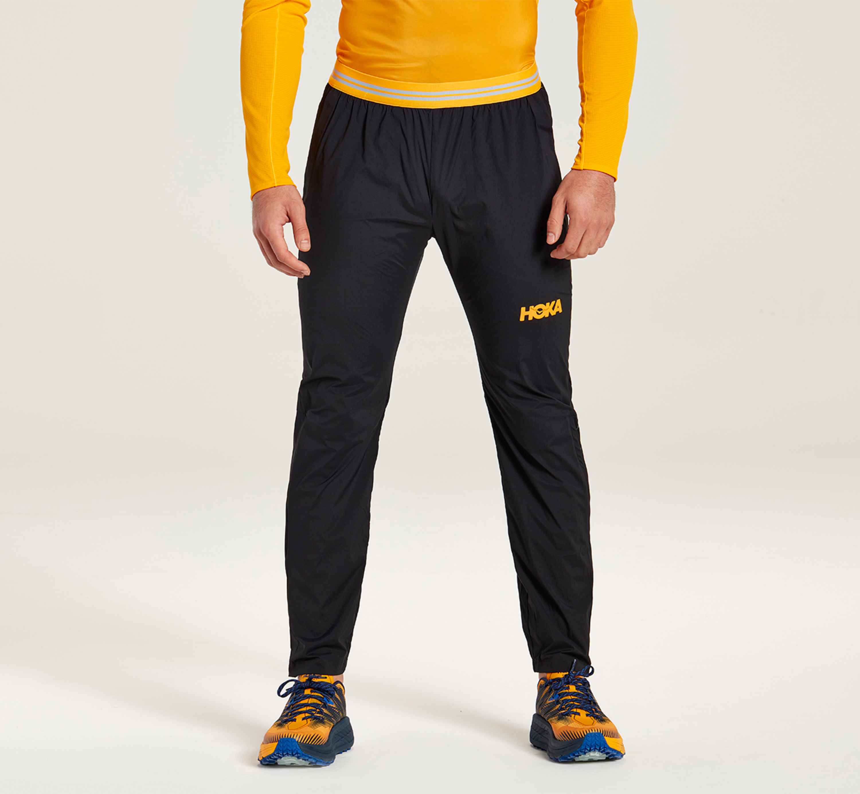 HOKA メンズブラック タンクトップ HOKA ONE ONE® Airolite Run Tank for Men | HOKA ONE ONE®
