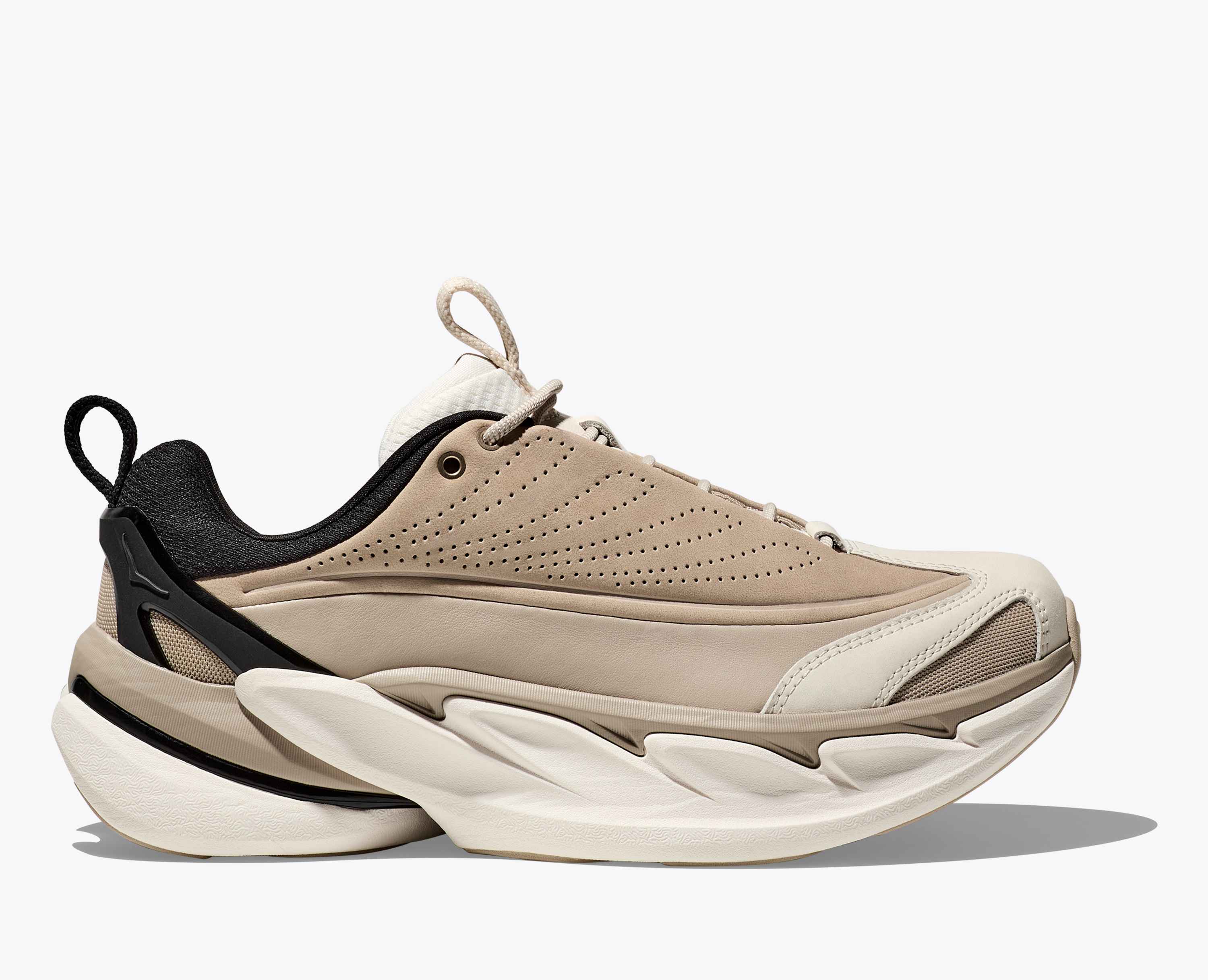 HOKA 国内発送 ブラック Elevon X スニーカー HOKA / ELEVON X（スニーカー）｜HOKA（ホカ）のファッション