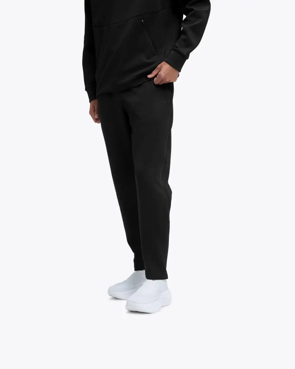 HOKA トレーニングパンツ ブラック HOKA Essential Recovery Pant for Men | HOKA® SE