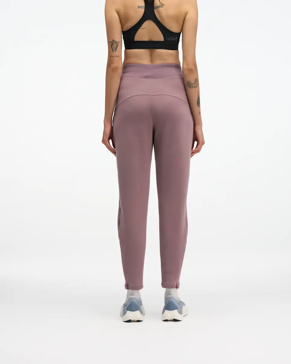 HOKA ONE ONE® Essential Recovery Pant for Women | HOKA ONE ONE®