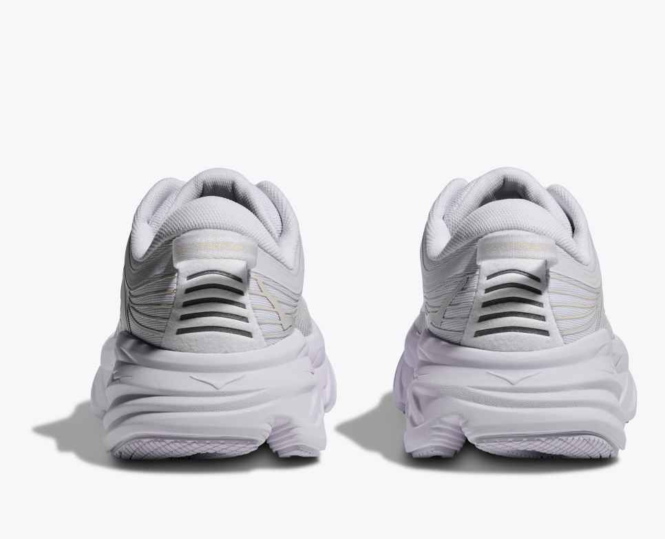 かおりん | 5.7.20.21.60*2.77.94.9.111 Women's Bondi 7 Max Cushioned Road Running Shoe | HOKA®