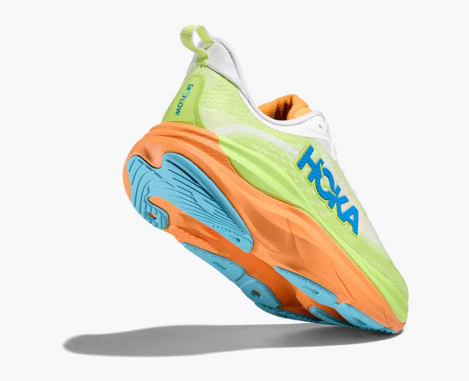 ホルトン　180 Men's Skyflow Running Shoe | HOKA®