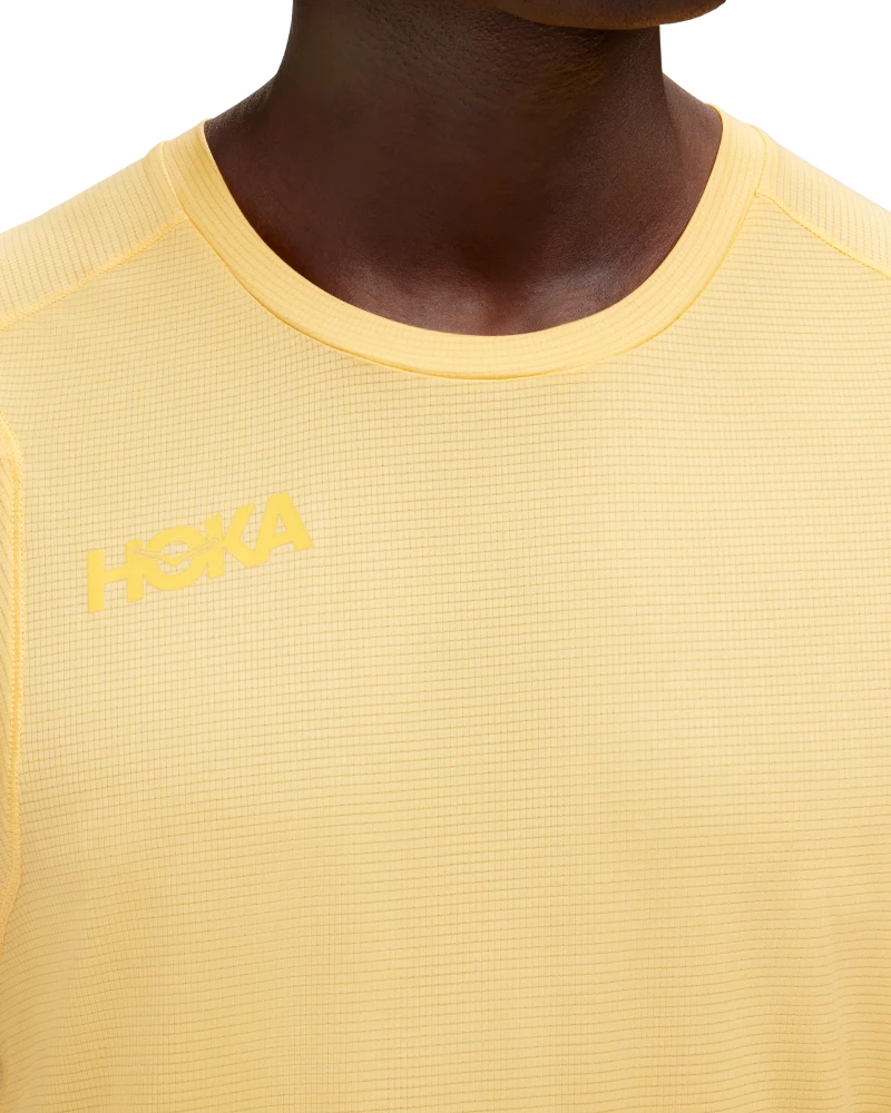 商品画像：HOKA® Glide Short Sleeve for Men | HOKA® 2