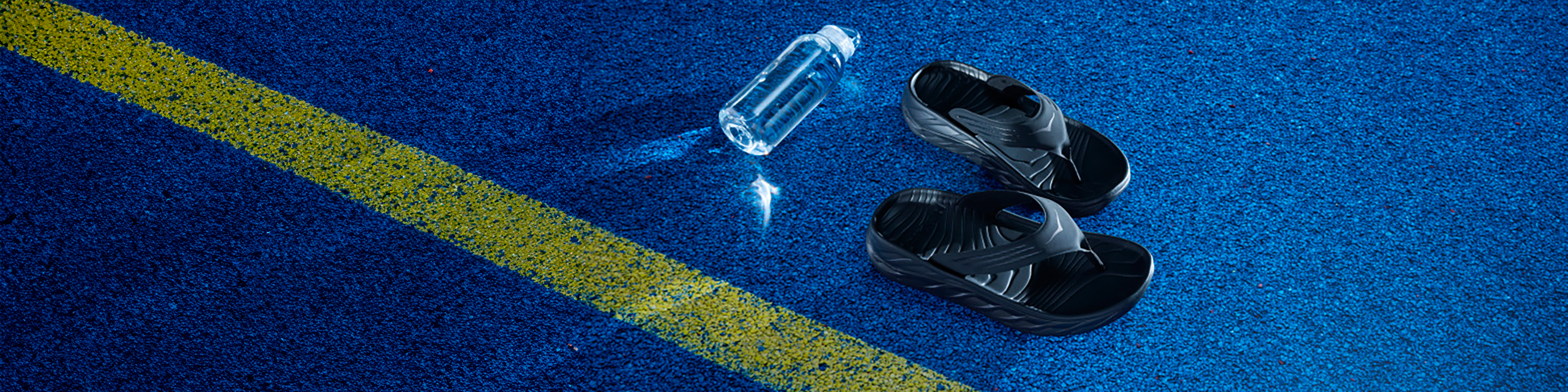 HOKA® 公式サイト【リカバリーサンダル・シューズ|すべて】ホカオネオネ™