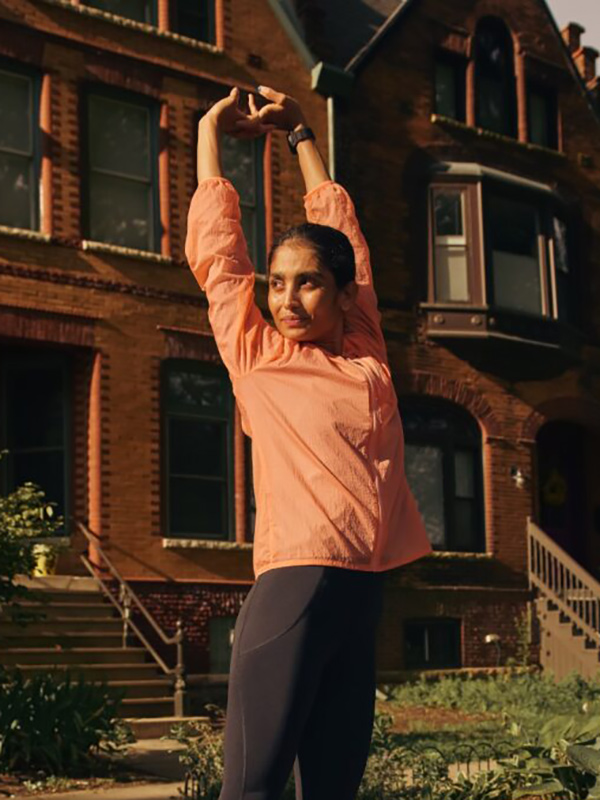 ウォーキング・ランニングウェア HOKA 1/2 ZIP アパレル |パフォーマンスウェア】HOKA® 公式サイト（ホカオネオネ™）
