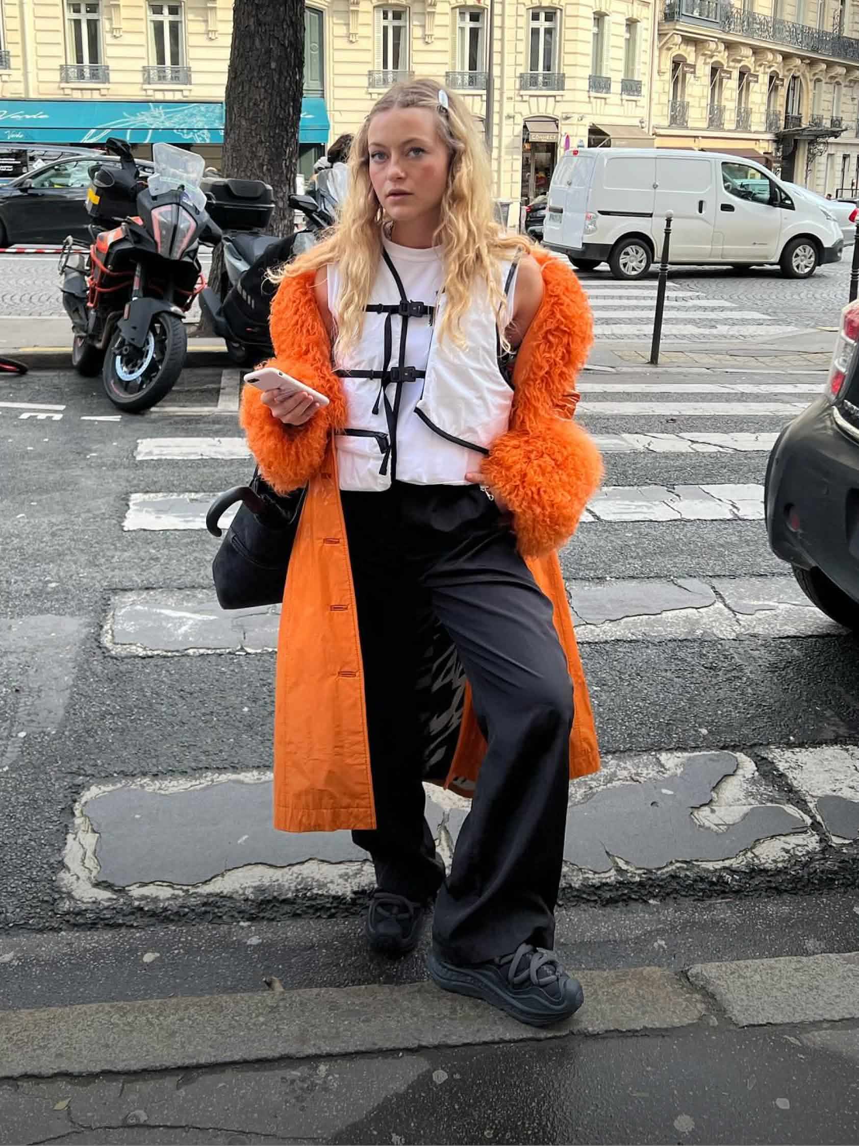 User-generated image showing @frejasettergren wearing the HOKA Ora Primo.