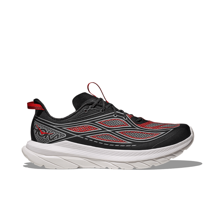 A product shot showing the HOKA Mach Remastered.