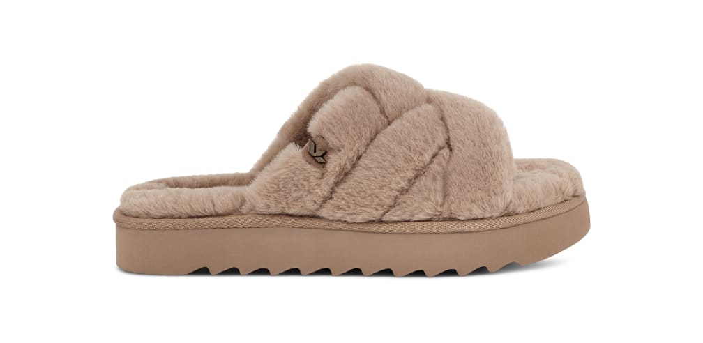 Ugg fuzzette discount goat size 9