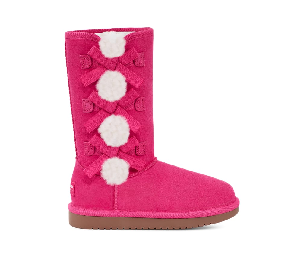 Victoria clearance tall uggs