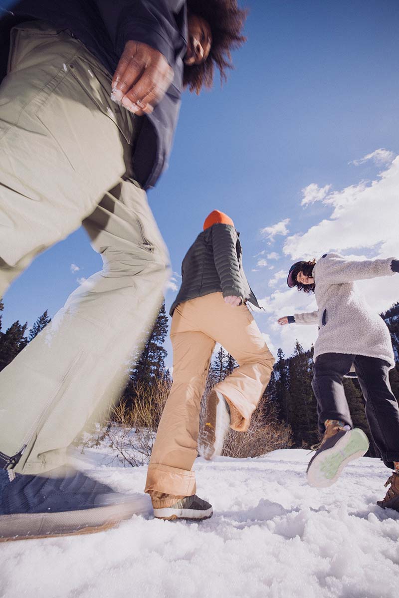 Winter Car Camping Essentials: Learn how to stay warm, pack smart, and camp safely with our complete cold-weather guide.