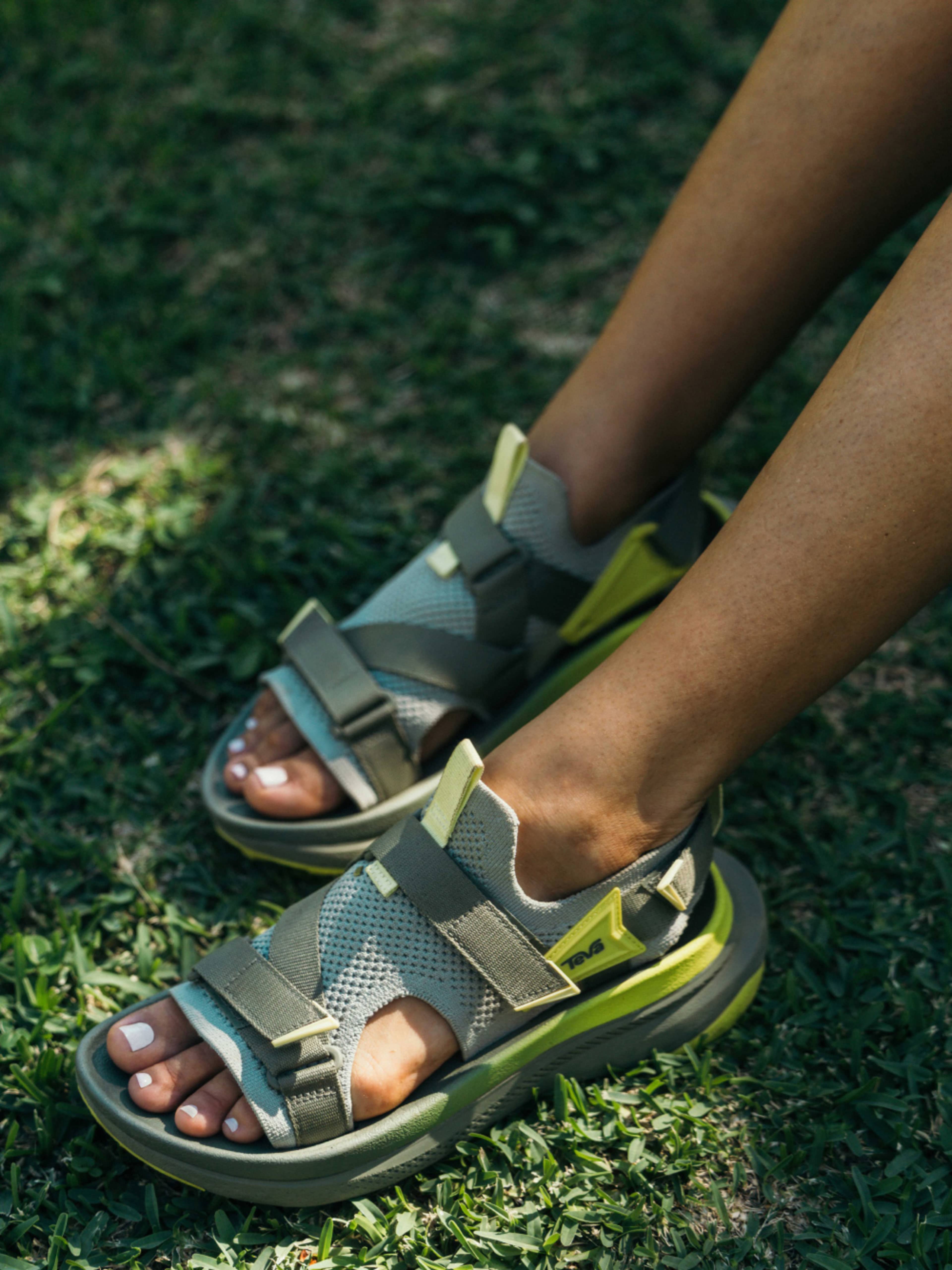 Men's & Women's Aventrail Performance Running Shoes & Sandals | Teva®