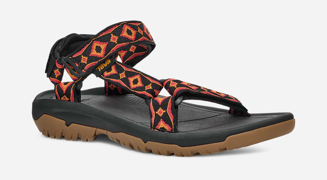 Do tevas run large or small cheap