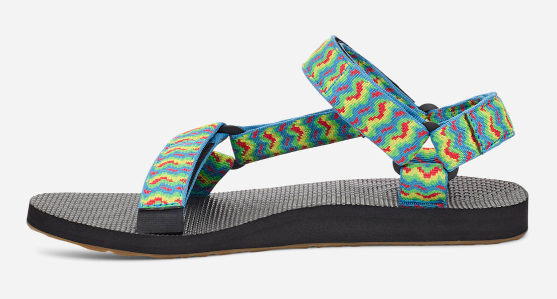 Teva universal boomerang deals