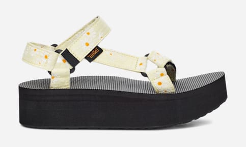 Teva flatform gold 2025