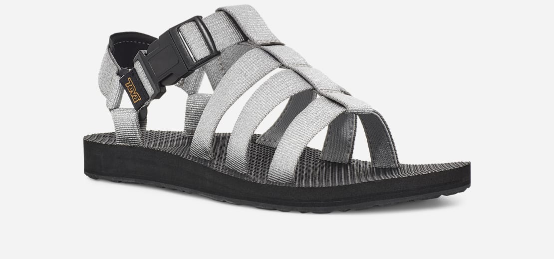 teva original dorado
