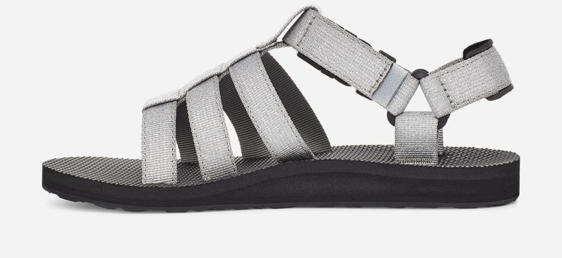 teva original dorado