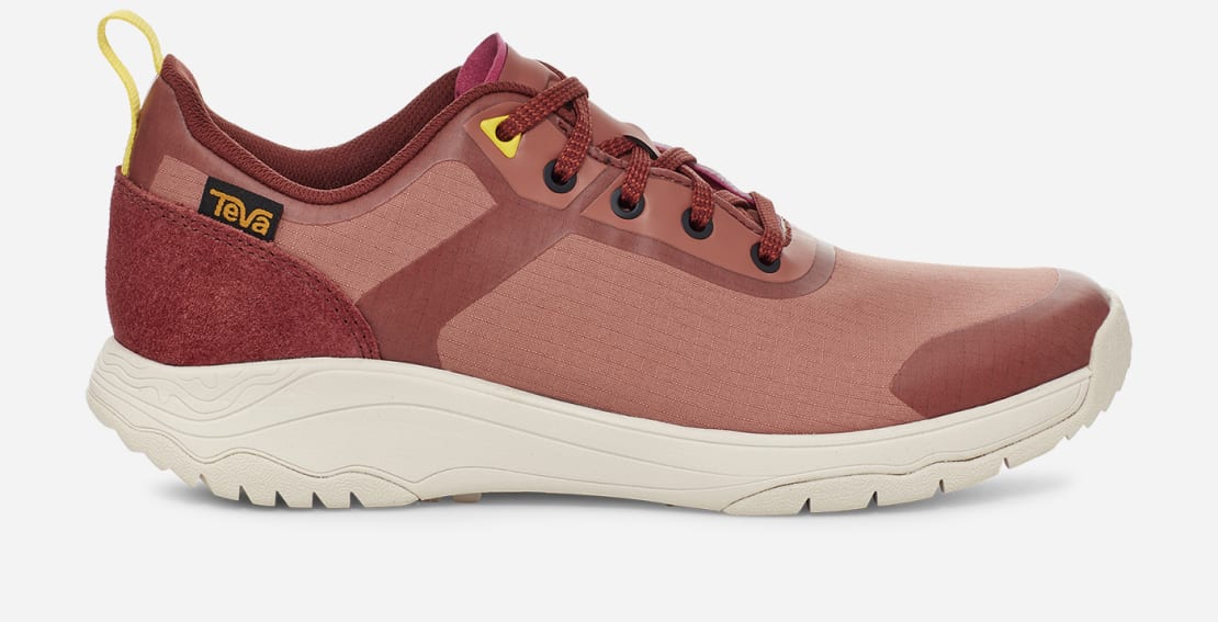 Teva hiking discount shoes womens
