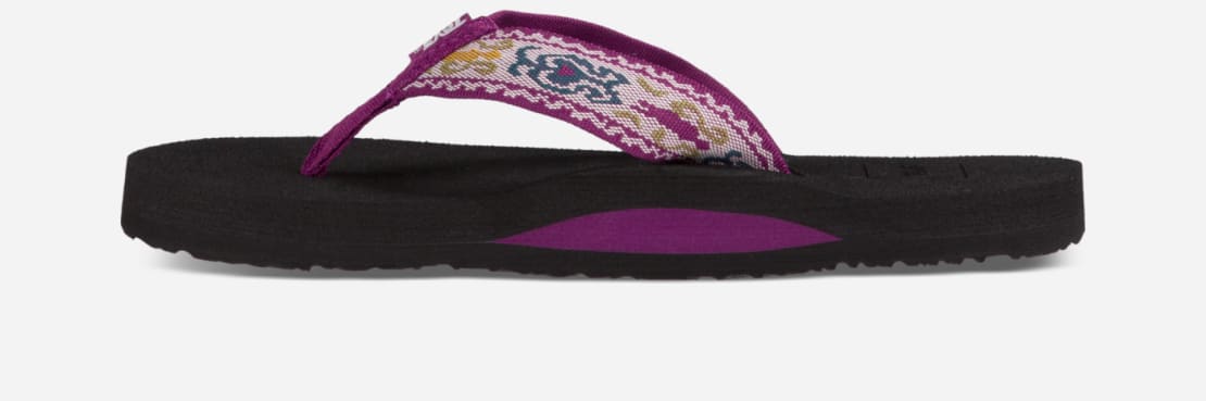 teva mush flip flops