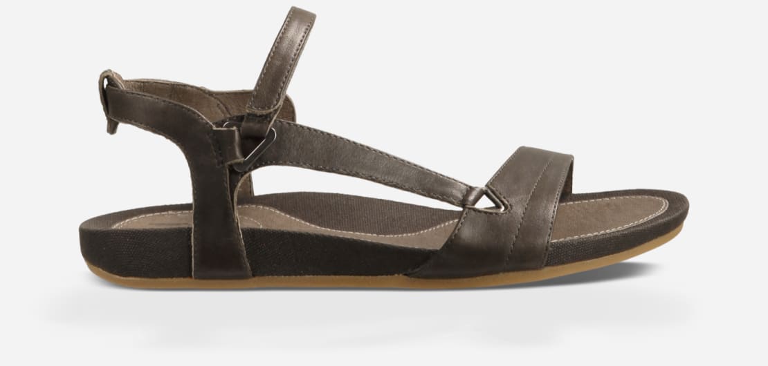 Capri universal outlet