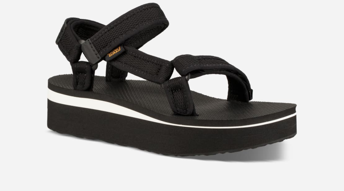 Teva flatform universal deals mesh