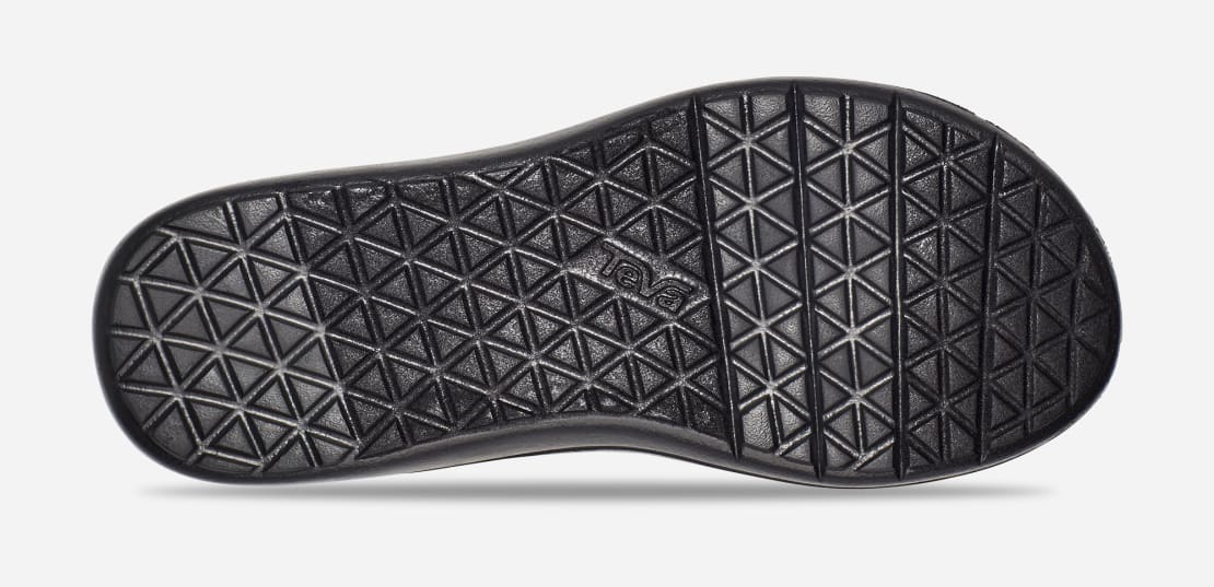 Voya shoes shop