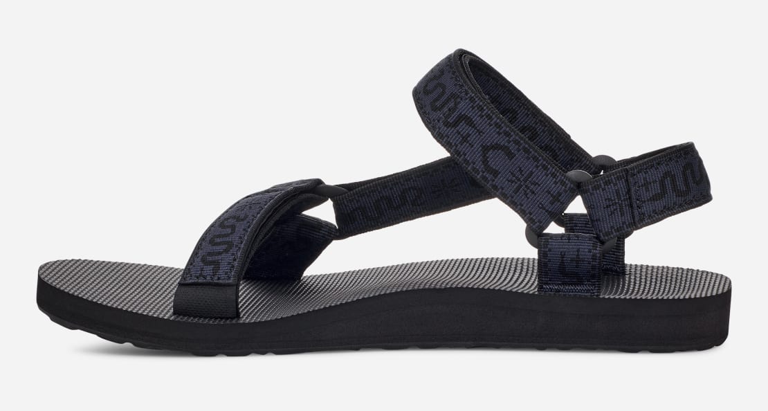 Teva original universal urban hotsell tech sandals in black