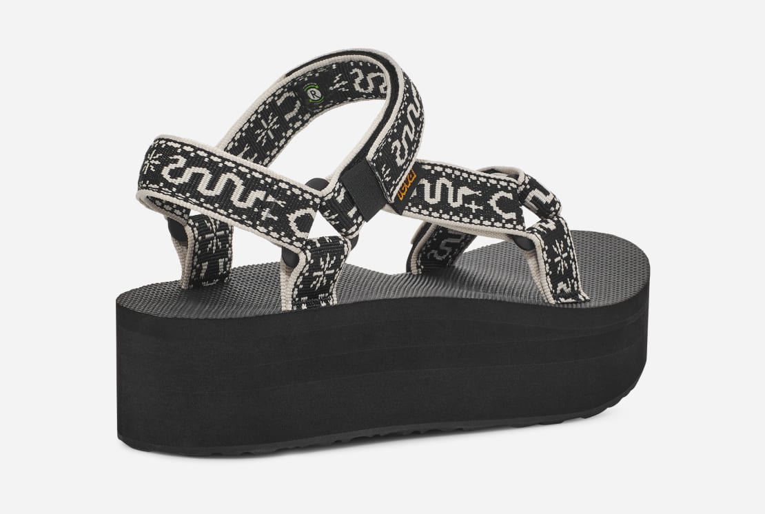 Women's Flatform Universal Sandal | Teva®