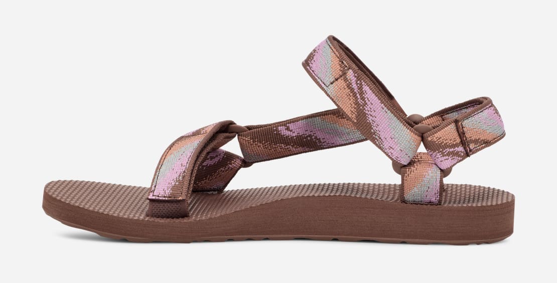 teva original universal sale