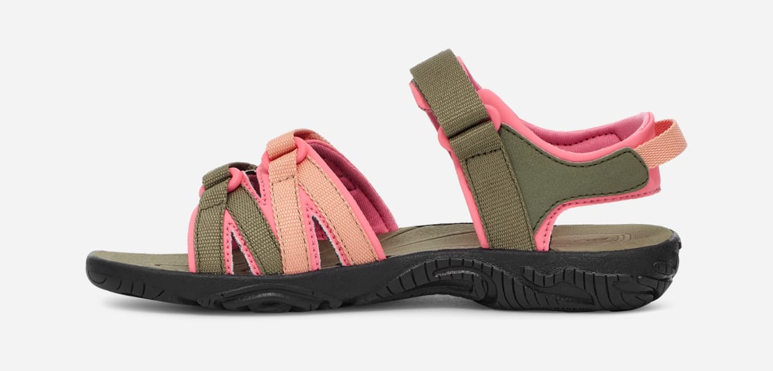 Girls teva shop flip flops