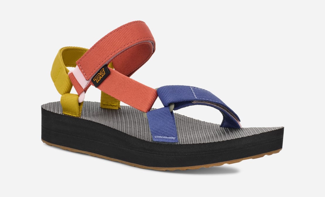 Teva midform universal chunky sandals in black hotsell
