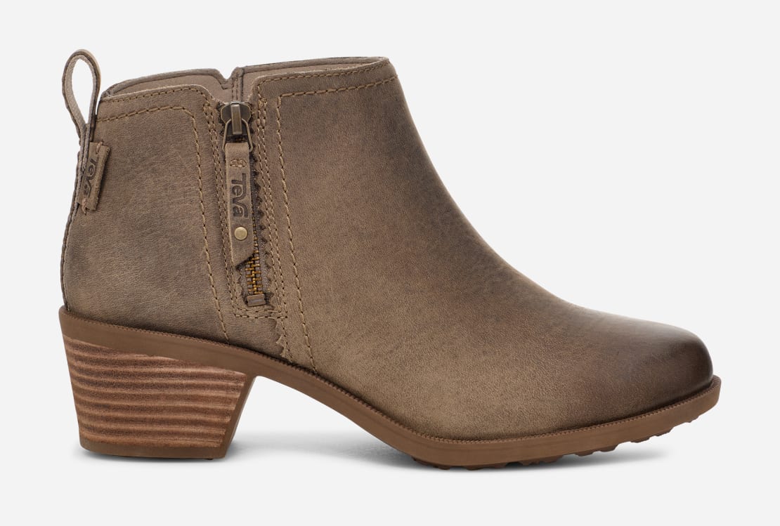 Teva foxy ankle boots black top
