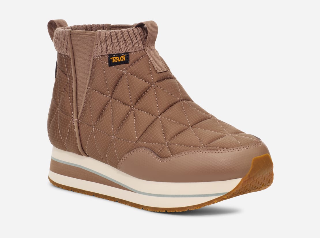 Teva snow boots deals