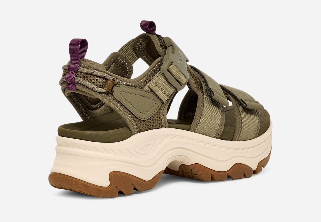 国内配送★Teva★ハリケーン アンプソール ガイラ 可愛い 3色 厚底なのに、どこまでも快適。自然と街を繋ぐサンダル” Tevaが