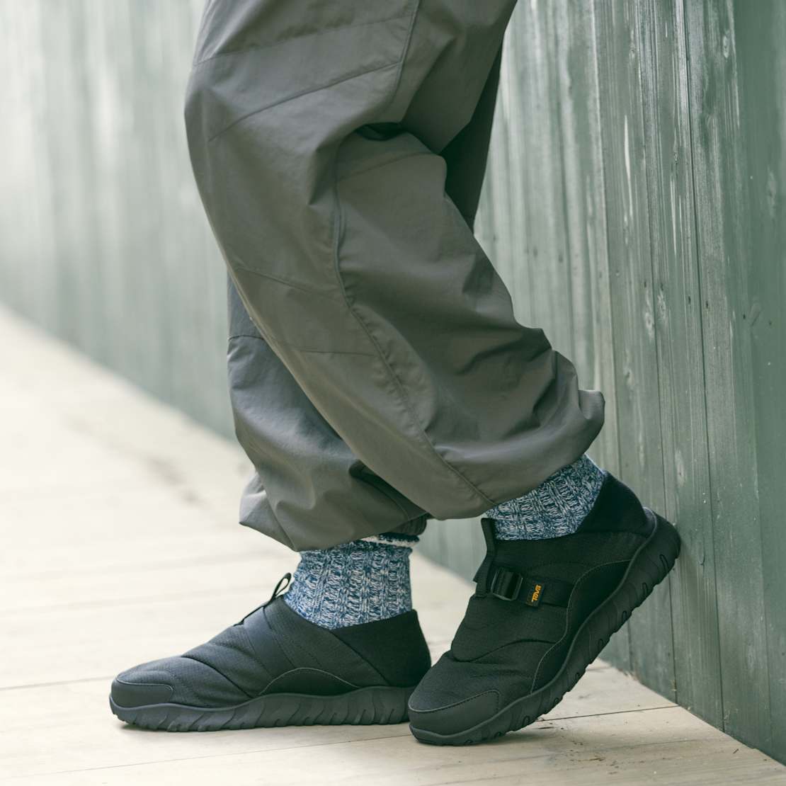 テバ公式【 リエンバー キャンプ|REEMBER CAMP| 1173974 | メンズ