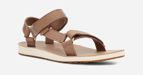 Original Universal Leather Strappy Leather Sandal Teva