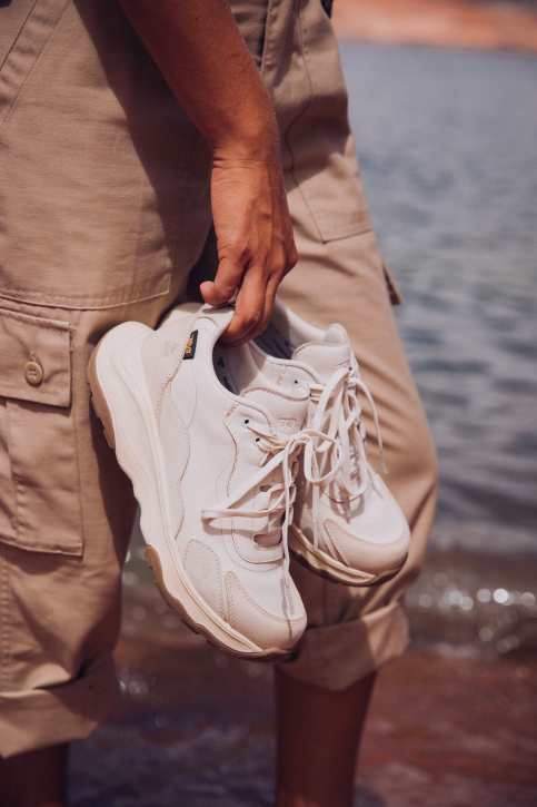 テバ公式【 ジオトレッカ ロー RP|GEOTRECCA LOW RP| 196565476166  