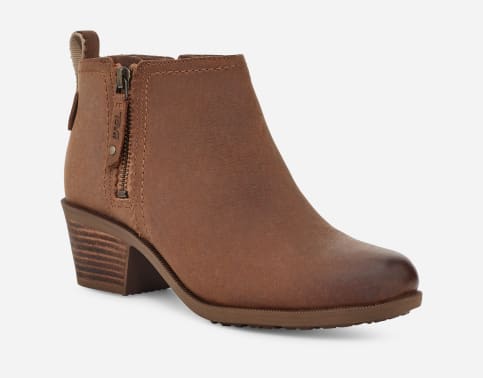 teva ellery bootie