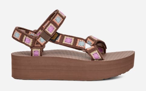 Teva flatform universal chunky sandals in black cheap