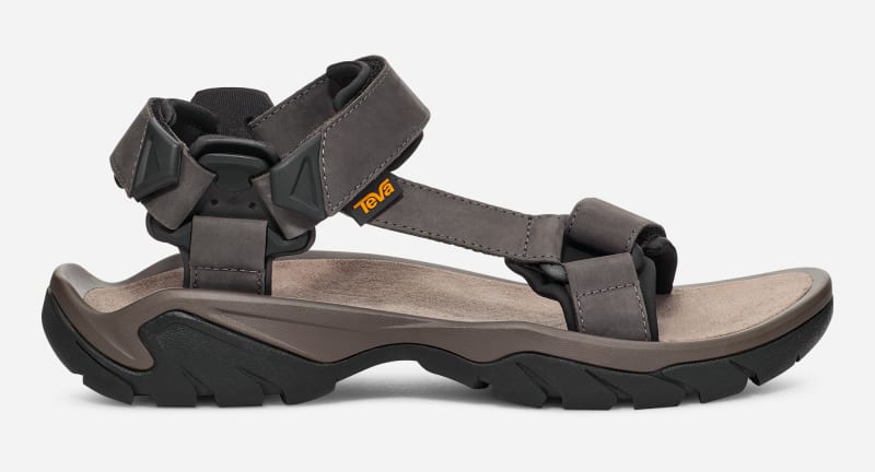 Who sells tevas near me online